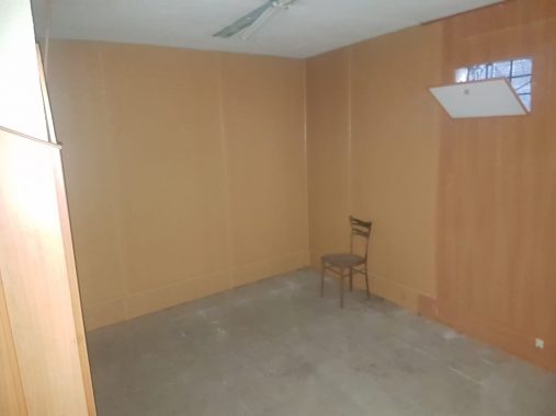 d5bd833e-9ded-4a44-a75d-282fec44916d