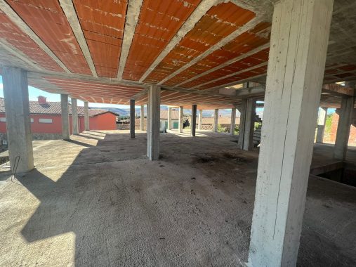 44b93a77-1978-4984-91b8-3298f70a911f