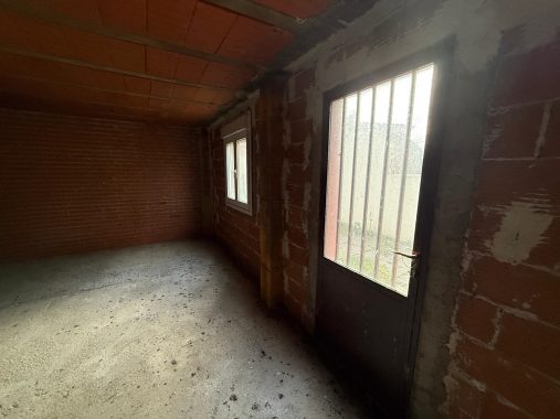 PHOTO-2026-04-08-19-38-57