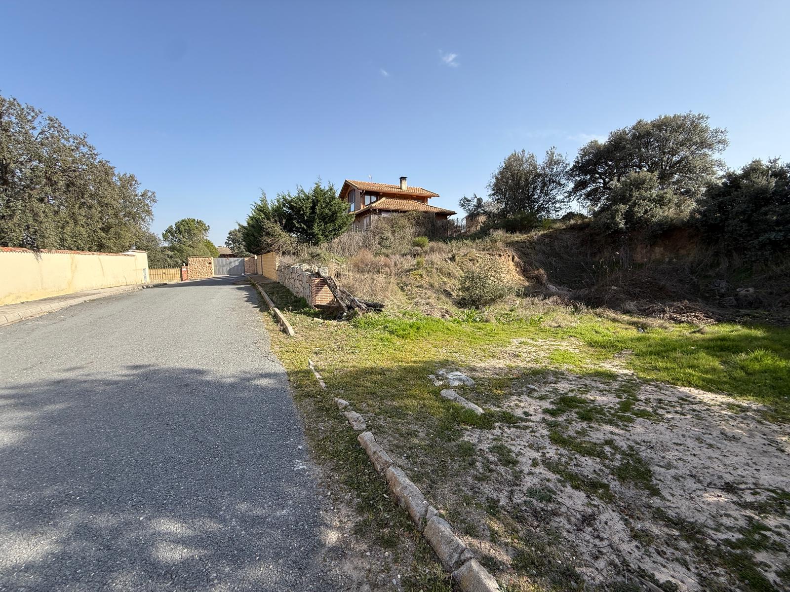 Solar urbano en Calle Pico Zapatero, Navares, Peñalba de Ávila, Ávila