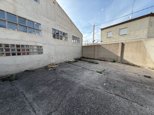 PHOTO-2026-04-20-18-06-49