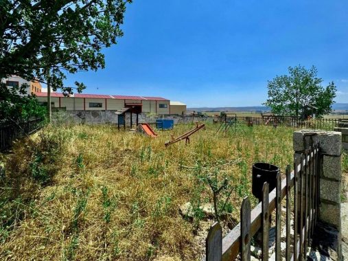 Property-14c502fb16b963dbd36dc60e52234648-131787391